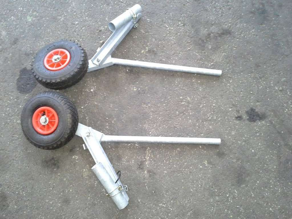 Patura Hoftransporträder (paar) (10156) - Fütterungstechnik: das Bild 1 Patura Hoftransporträder (paar) (10156) - Fütterungstechnik: das Bild 1
