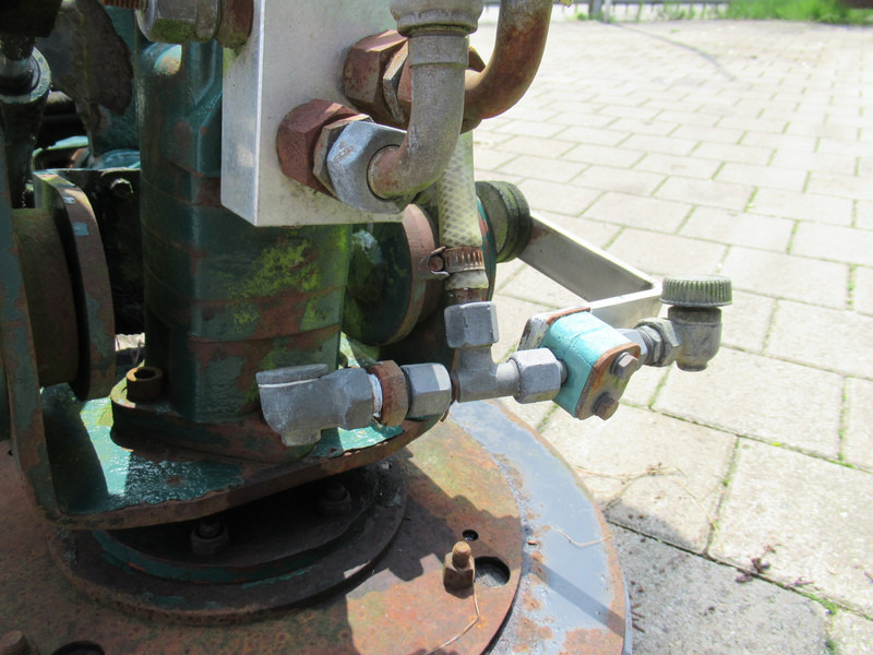 Burtec Borstelarm aanbouw - Kehrbesen für Kommunal-/ Sonderfahrzeug: das Bild 4 Burtec Borstelarm aanbouw - Kehrbesen für Kommunal-/ Sonderfahrzeug: das Bild 4