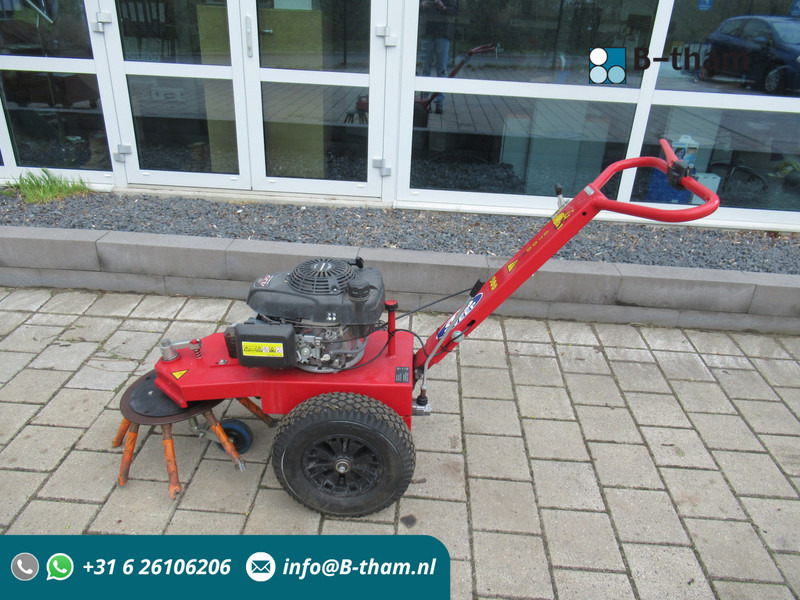 GS Sweep MS 0700R Onkruidborstel HONDA GCV160 - Gartengerät: das Bild 1 GS Sweep MS 0700R Onkruidborstel HONDA GCV160 - Gartengerät: das Bild 1