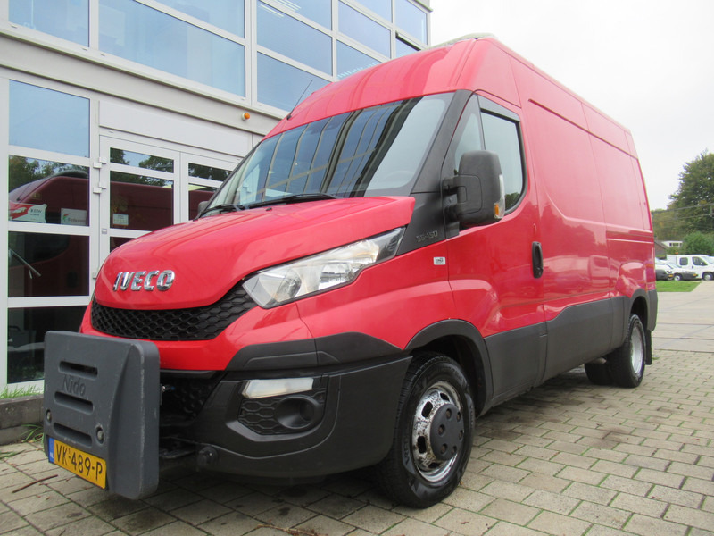 Iveco Daily 35C15V 3.0 352 H3 L NIDO DIN Standverw. - Koffer Transporter: das Bild 3 Iveco Daily 35C15V 3.0 352 H3 L NIDO DIN Standverw. - Koffer Transporter: das Bild 3