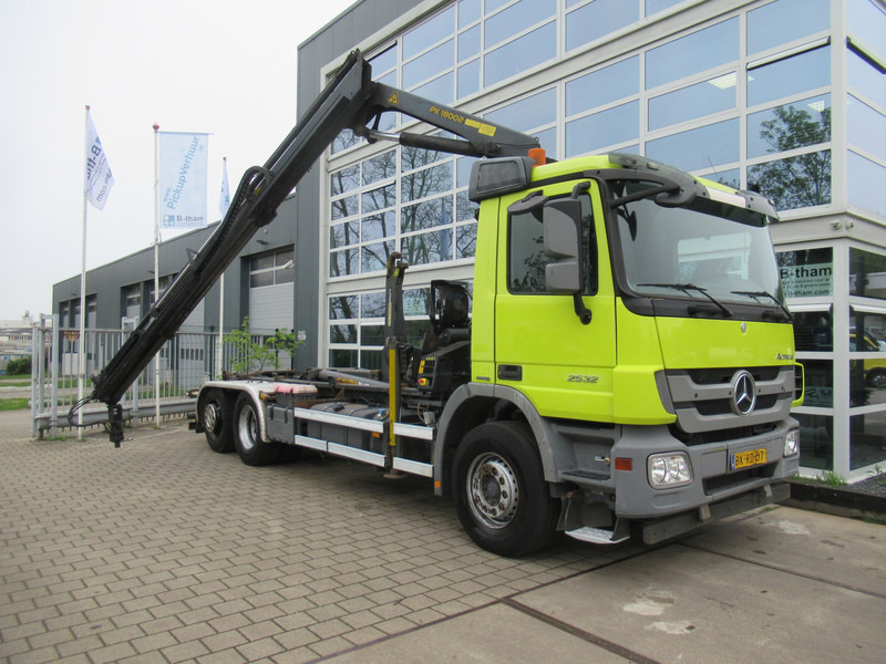 Mercedes-Benz Actros 2532 LTNLA 6X2 Hooklift + Crane, Haak - Kraan - Abrollkipper, Autokran: das Bild 3 Mercedes-Benz Actros 2532 LTNLA 6X2 Hooklift + Crane, Haak - Kraan - Abrollkipper, Autokran: das Bild 3