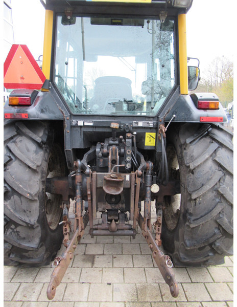 Traktor Valtra A75 4x2 + Fronthef VALMET: das Bild 6