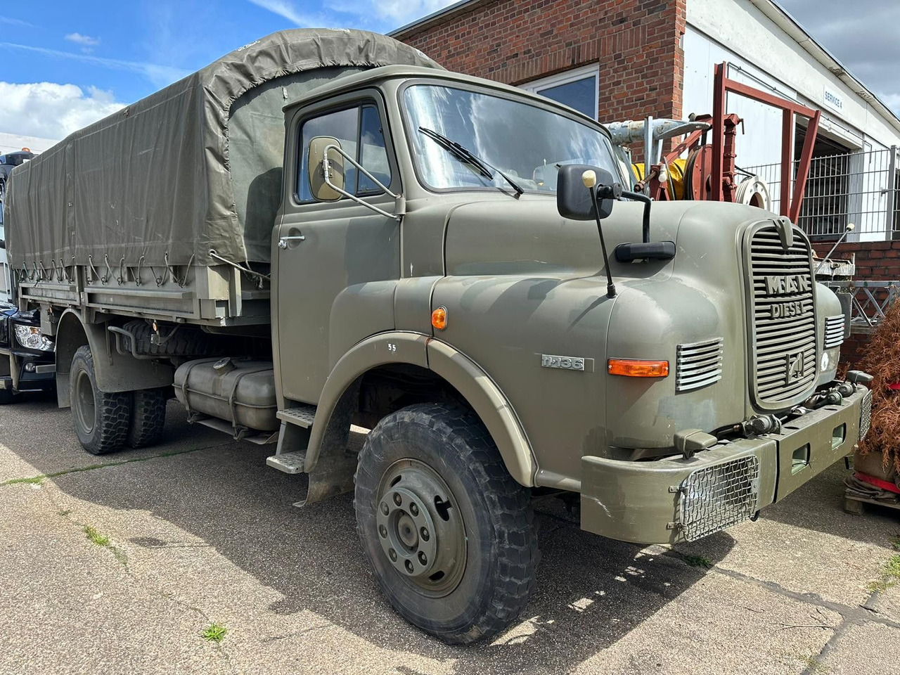 MAN 11.136 HA 4X4*H-zul.*schön*ex belg. Armee - Planen Transporter: das Bild 1 MAN 11.136 HA 4X4*H-zul.*schön*ex belg. Armee - Planen Transporter: das Bild 1