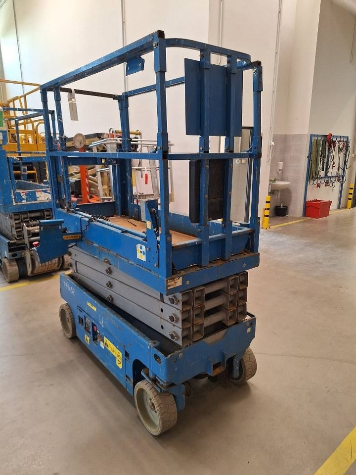 Genie GS 1932 - Scherenbühne: das Bild 3 Genie GS 1932 - Scherenbühne: das Bild 3