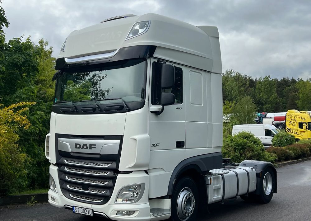 Sattelzugmaschine DAF XF 480: das Bild 1