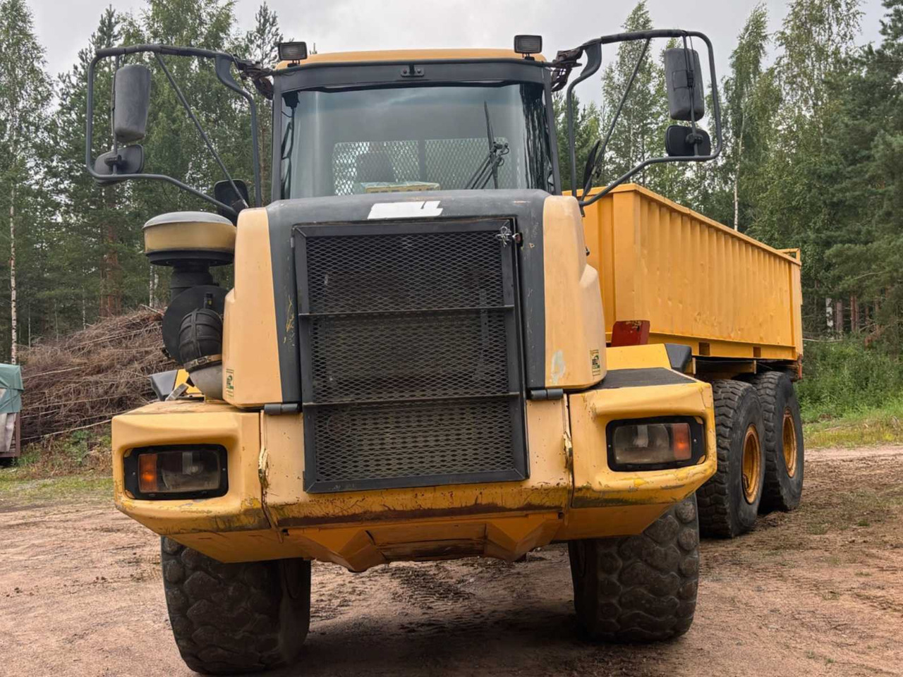 Dump Truck Bell B25D 6x6 - Knickgelenkter Dumper: das Bild 2 Dump Truck Bell B25D 6x6 - Knickgelenkter Dumper: das Bild 2