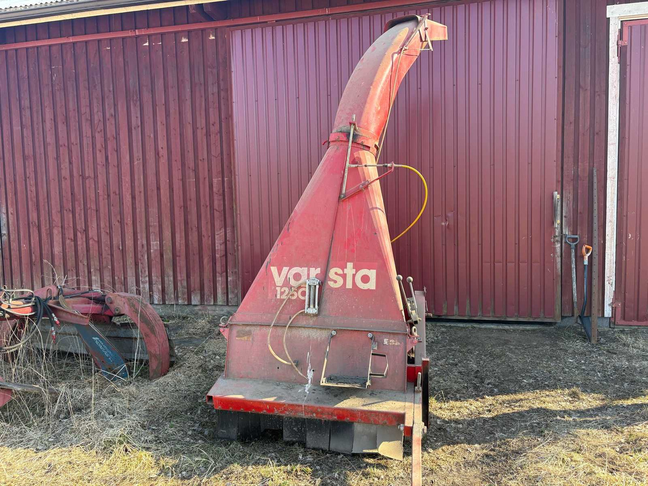 Shredder Varsta 1250 - Strohhäcksler: das Bild 2 Shredder Varsta 1250 - Strohhäcksler: das Bild 2