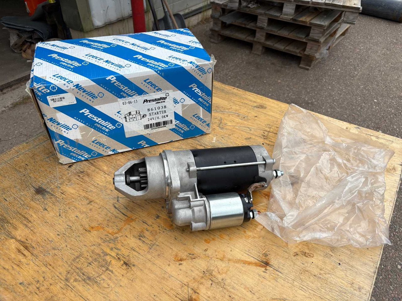 Starter motor Prestolite - Anlasser für Baumaschine: das Bild 1 Starter motor Prestolite - Anlasser für Baumaschine: das Bild 1