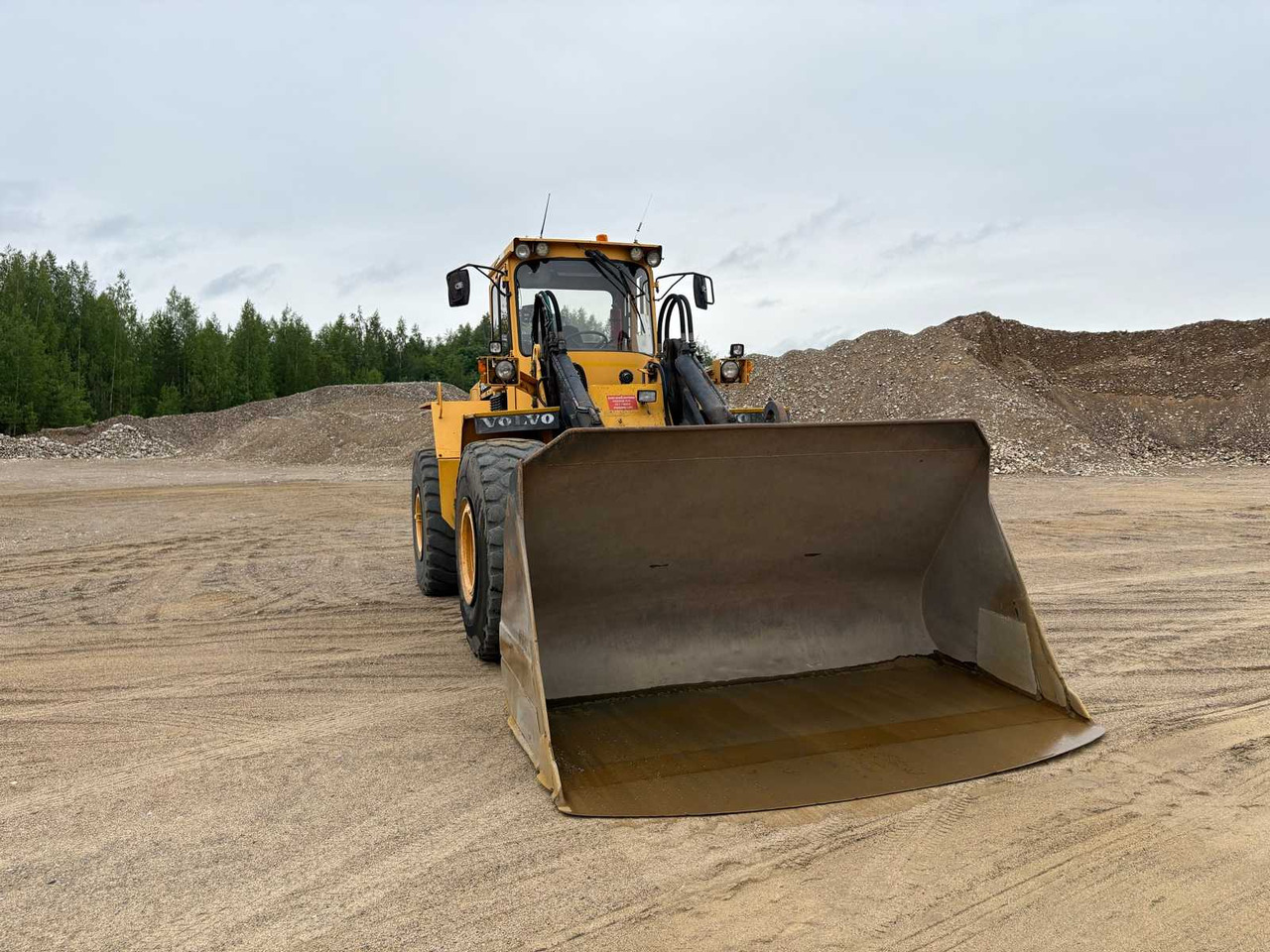 Wheel loader Volvo BM L120 - Radlader: das Bild 5 Wheel loader Volvo BM L120 - Radlader: das Bild 5