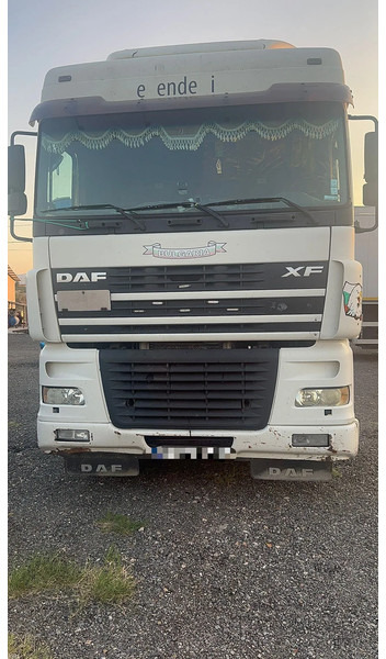 DAF 95.480 XF95.480 AUTOMATIC - Terminaltraktor: das Bild 1 DAF 95.480 XF95.480 AUTOMATIC - Terminaltraktor: das Bild 1
