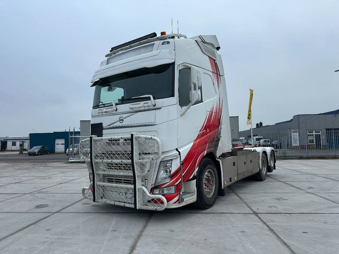 Volvo FH 500 6x2 - Containerwagen/ Wechselfahrgestell LKW: das Bild 1 Volvo FH 500 6x2 - Containerwagen/ Wechselfahrgestell LKW: das Bild 1