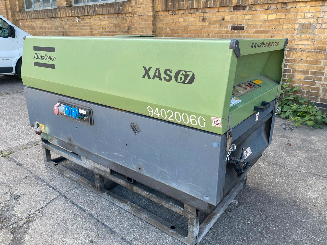 Atlas Copco Air Kompressor XAS67 G6,5 - Luftkompressor: das Bild 1 Atlas Copco Air Kompressor XAS67 G6,5 - Luftkompressor: das Bild 1