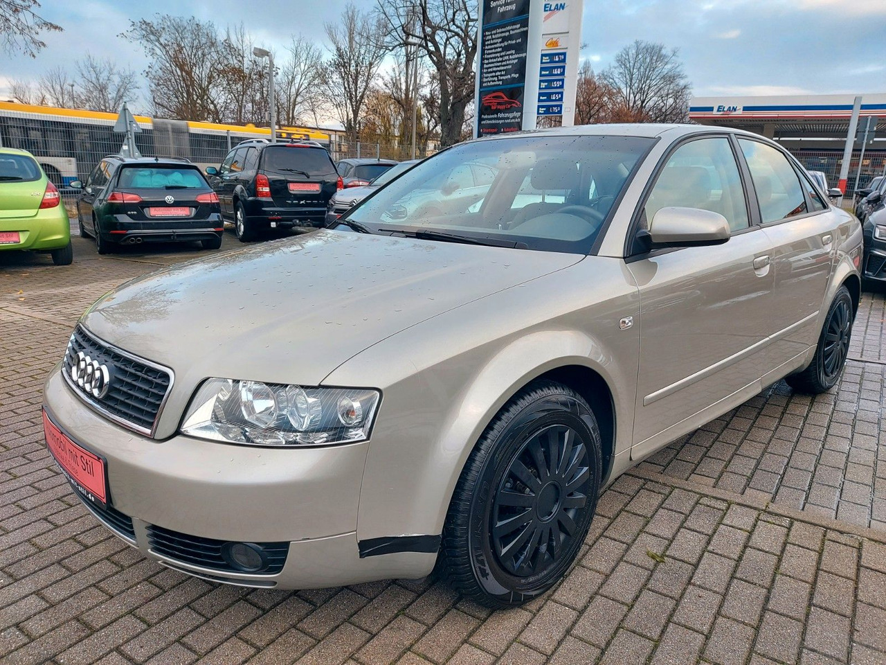 Audi A4 1.6 Limousine Klima Sitzheiz. PDC AHK - Limousine: das Bild 5 Audi A4 1.6 Limousine Klima Sitzheiz. PDC AHK - Limousine: das Bild 5