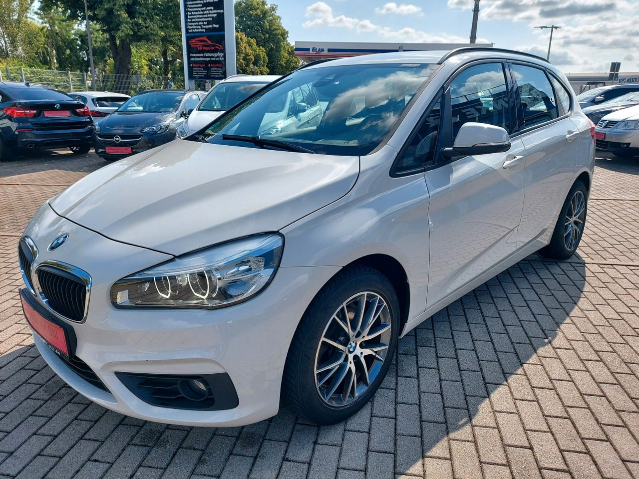 BMW 218 Baureihe 2 Active Tourer Autom Advant. LED - PKW: das Bild 5 BMW 218 Baureihe 2 Active Tourer Autom Advant. LED - PKW: das Bild 5
