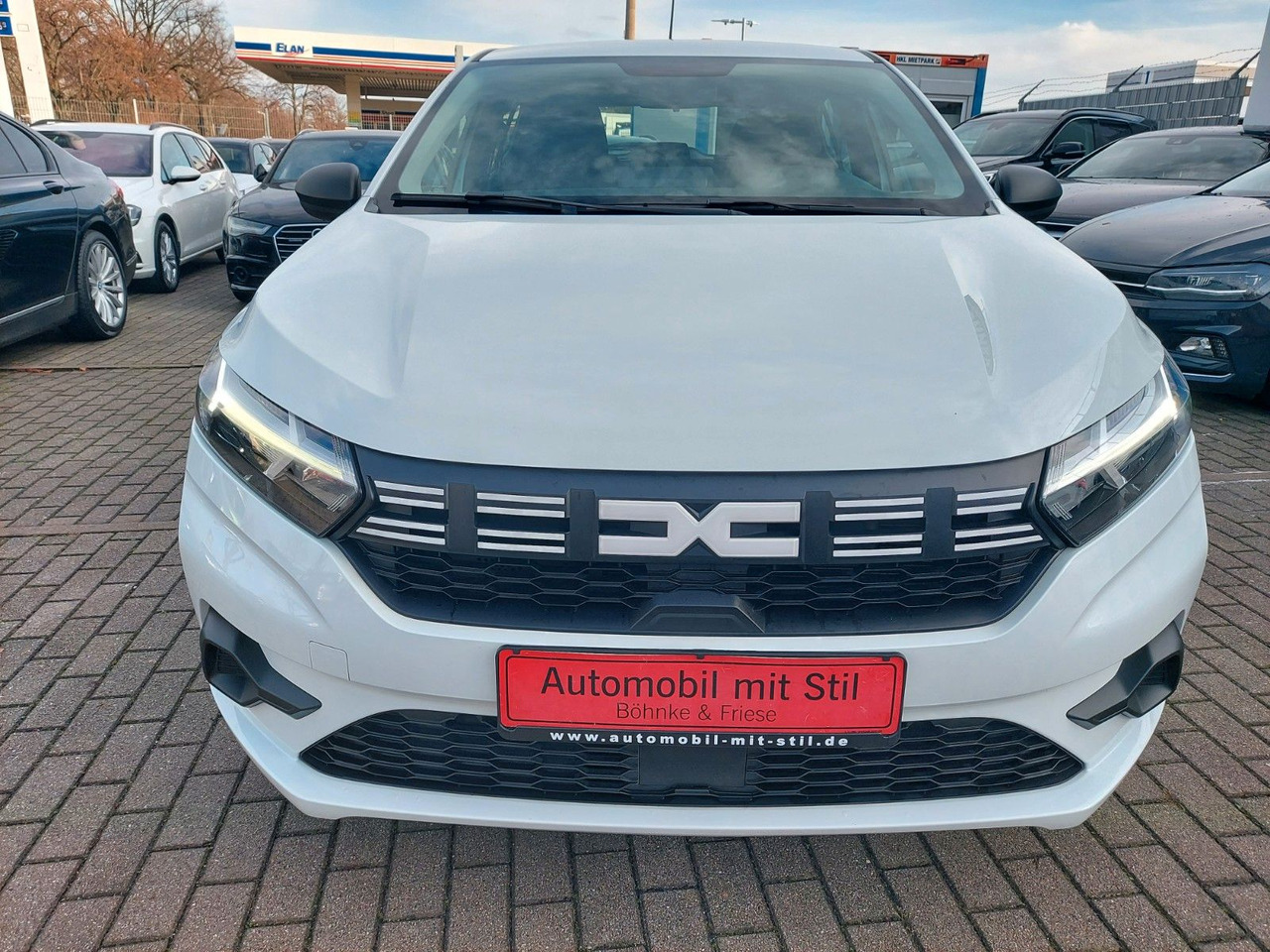 Dacia Sandero III Essential Klima DAB M+S Android PDC - Limousine: das Bild 2 Dacia Sandero III Essential Klima DAB M+S Android PDC - Limousine: das Bild 2