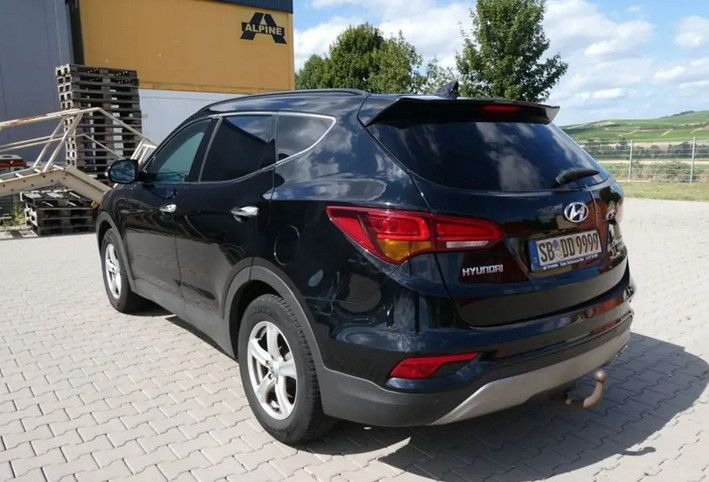 Hyundai Santa Fe blue Premium 4WD XENON LED NAVI LEDER - SUV/ Geländewagen: das Bild 3 Hyundai Santa Fe blue Premium 4WD XENON LED NAVI LEDER - SUV/ Geländewagen: das Bild 3