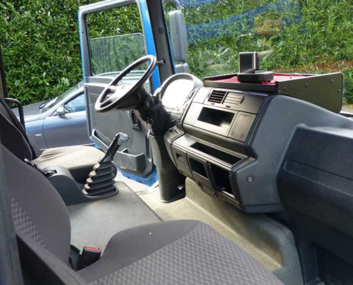 MAN TGL 12.240 KANAL KAMERA REINIGER KOMPLETT - Saug-/ Spülfahrzeug: das Bild 5 MAN TGL 12.240 KANAL KAMERA REINIGER KOMPLETT - Saug-/ Spülfahrzeug: das Bild 5