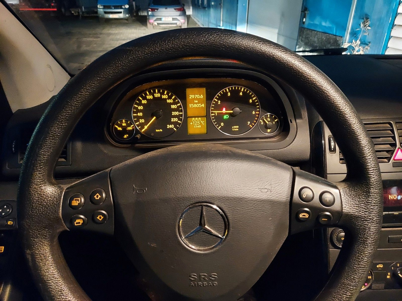 Mercedes-Benz A 150 5 Türen Klimaautomatik Sitzheizung - PKW: das Bild 2 Mercedes-Benz A 150 5 Türen Klimaautomatik Sitzheizung - PKW: das Bild 2