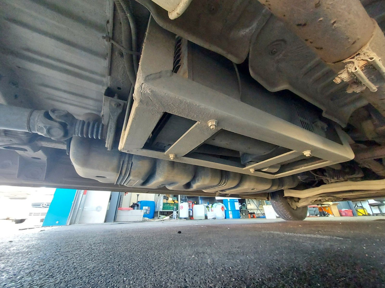 Mercedes-Benz Sprinter II Kasten 516 CDI MAXI KLIMAA. STANDHEI - Personentransporter: das Bild 3 Mercedes-Benz Sprinter II Kasten 516 CDI MAXI KLIMAA. STANDHEI - Personentransporter: das Bild 3