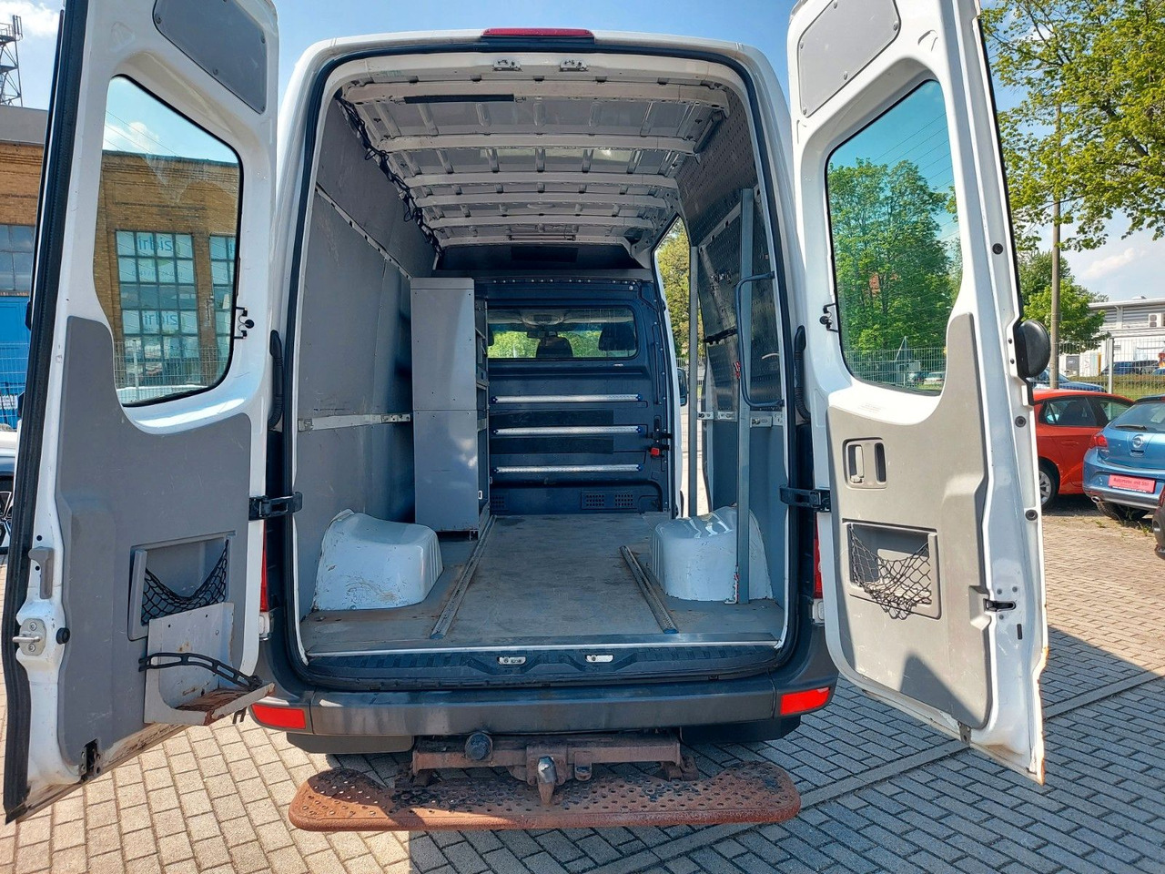 Mercedes-Benz Sprinter II Kasten 519 CDI KLIMA AUTOMATIK AHK - Personentransporter: das Bild 2 Mercedes-Benz Sprinter II Kasten 519 CDI KLIMA AUTOMATIK AHK - Personentransporter: das Bild 2