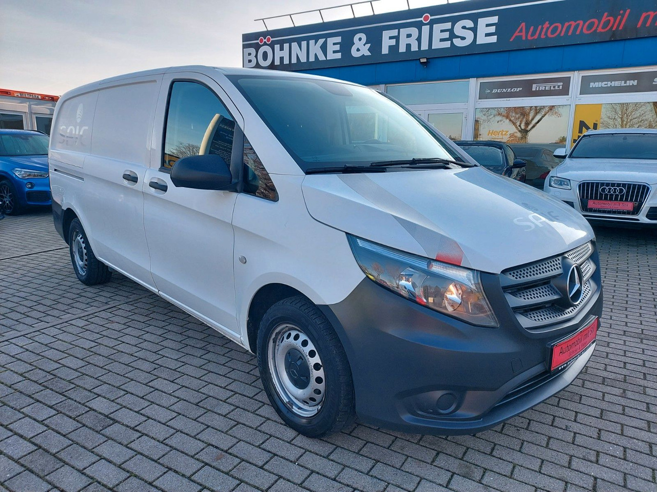 Mercedes-Benz Vito Kasten 114 CD Lang AHK STANDHEIZUNG KLIMA - Personentransporter: das Bild 4 Mercedes-Benz Vito Kasten 114 CD Lang AHK STANDHEIZUNG KLIMA - Personentransporter: das Bild 4