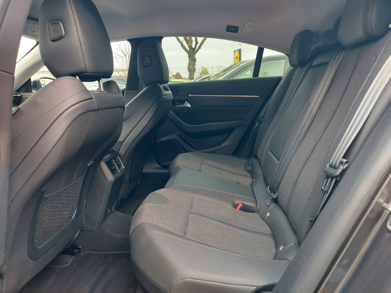 Limousine Peugeot 508 Allure Pack Autom. ACC Leder Spurassist: das Bild 22 Limousine Peugeot 508 Allure Pack Autom. ACC Leder Spurassist: das Bild 22