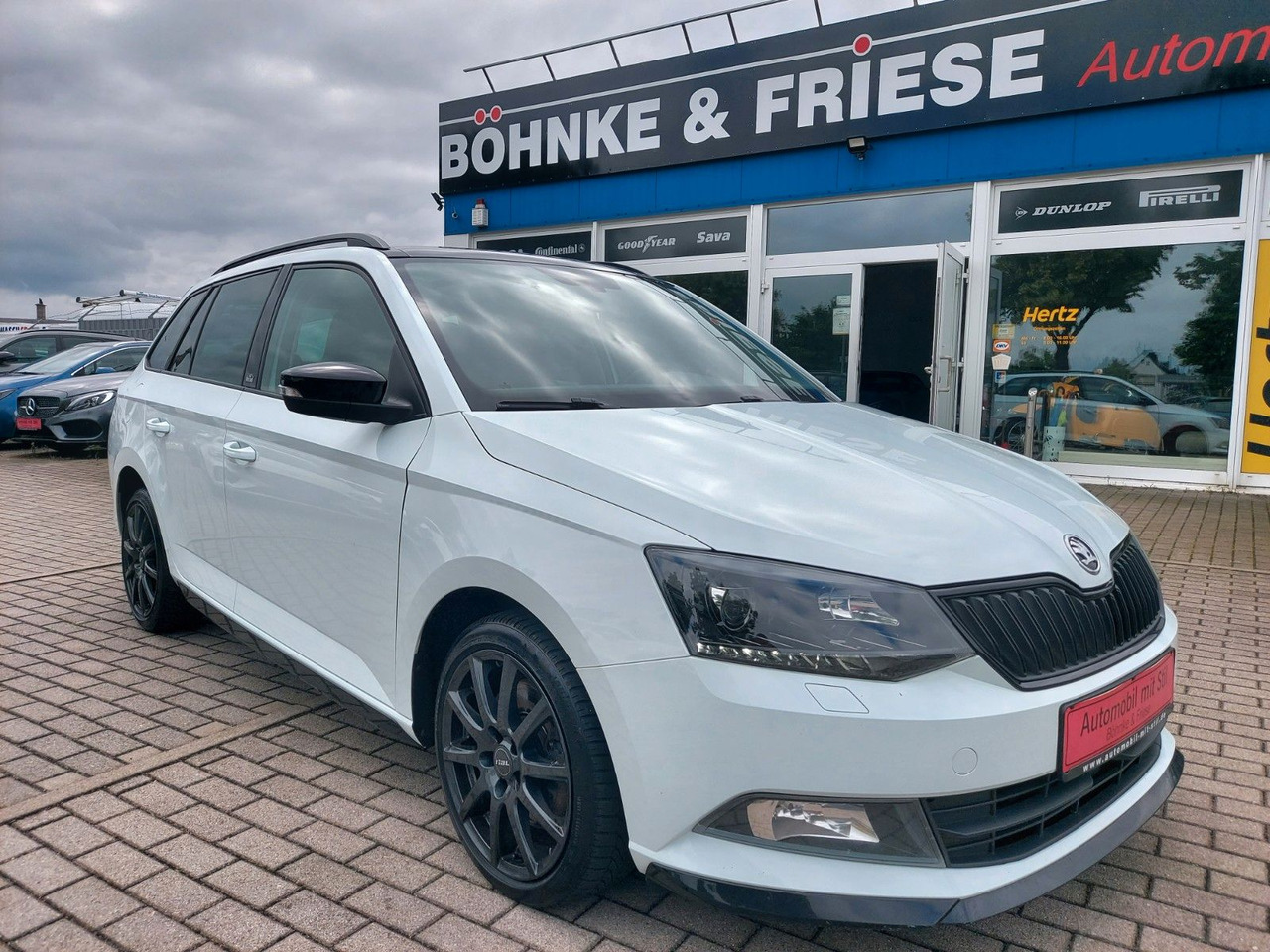 Skoda Fabia Combi Active RS XENON PDC SHZ TEMPOMAT - PKW: das Bild 2 Skoda Fabia Combi Active RS XENON PDC SHZ TEMPOMAT - PKW: das Bild 2