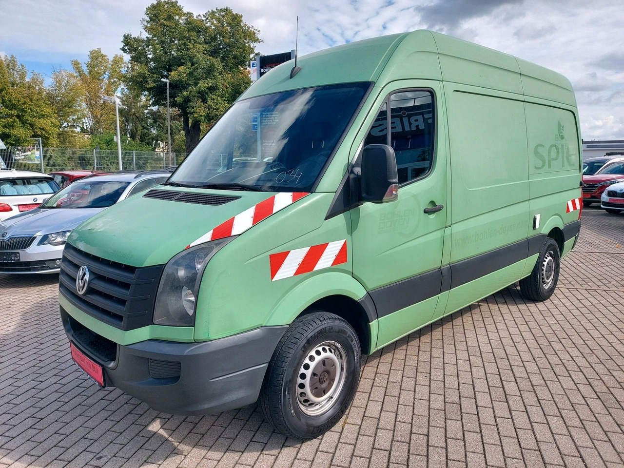 Volkswagen Crafter Kasten 35 mittel L2H2 Hochdach Klima AHK - Kastenwagen: das Bild 4 Volkswagen Crafter Kasten 35 mittel L2H2 Hochdach Klima AHK - Kastenwagen: das Bild 4