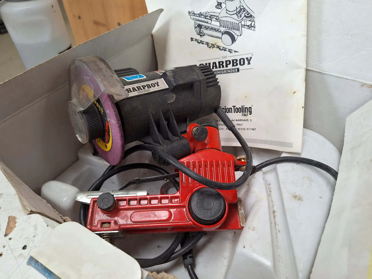 1 Stk. Kettenschärfmaschine (Sharpboy) - Werkzeug/ Gerät: das Bild 2 1 Stk. Kettenschärfmaschine (Sharpboy) - Werkzeug/ Gerät: das Bild 2