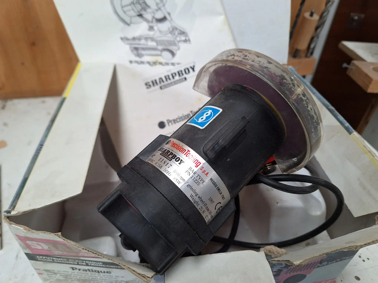 1 Stk. Kettenschärfmaschine (Sharpboy) - Werkzeug/ Gerät: das Bild 3 1 Stk. Kettenschärfmaschine (Sharpboy) - Werkzeug/ Gerät: das Bild 3