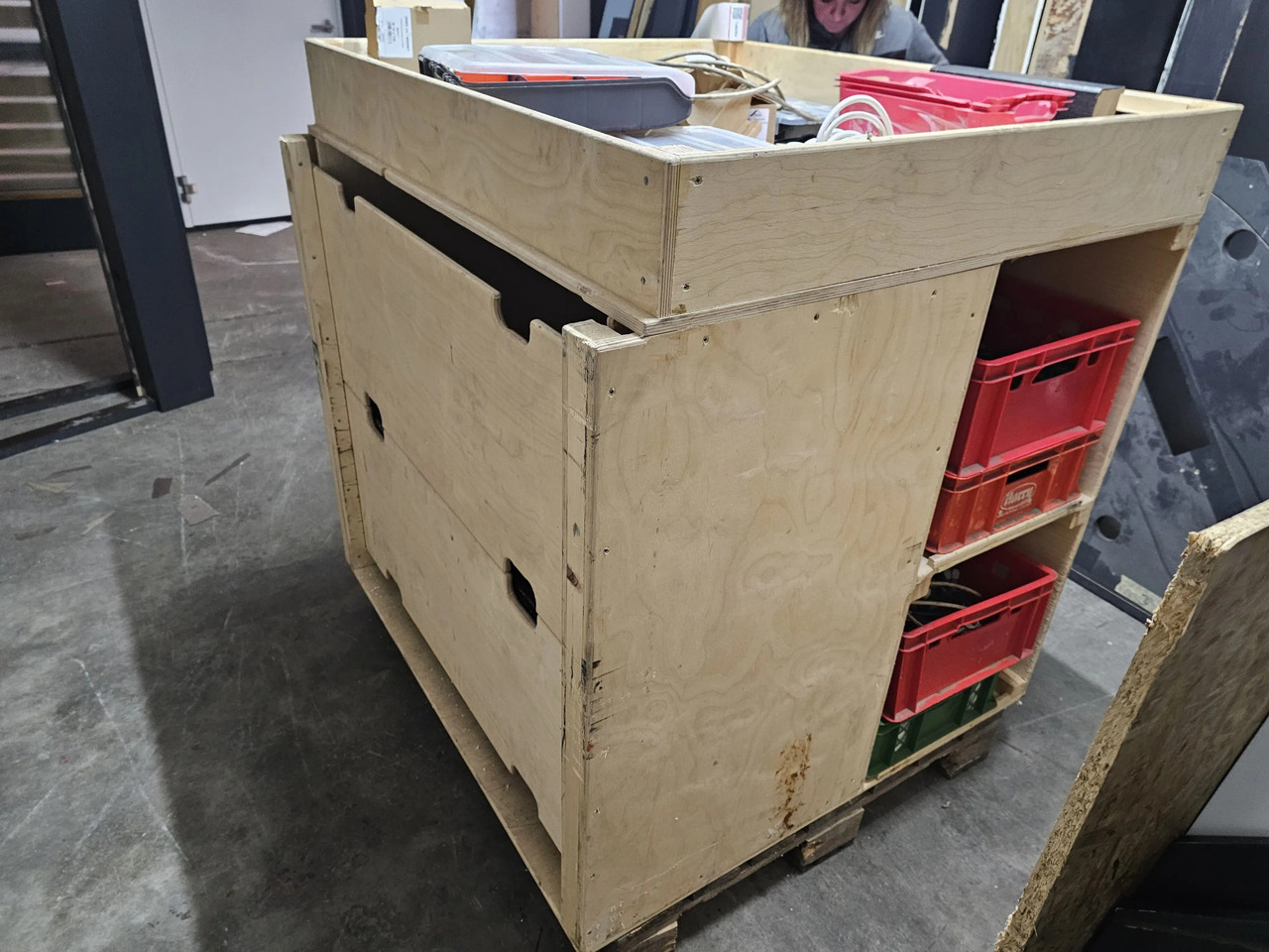 1 Stk. Messestand zerlegt - Werkzeug/ Gerät: das Bild 3 1 Stk. Messestand zerlegt - Werkzeug/ Gerät: das Bild 3