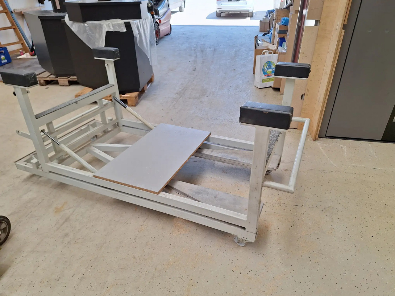 1 Stk. Transportwagen - Flurförderzeug: das Bild 3 1 Stk. Transportwagen - Flurförderzeug: das Bild 3