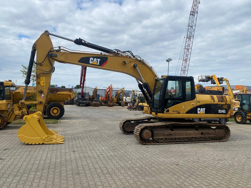 Caterpillar 324 D NVT - Kettenbagger: das Bild 2 Caterpillar 324 D NVT - Kettenbagger: das Bild 2