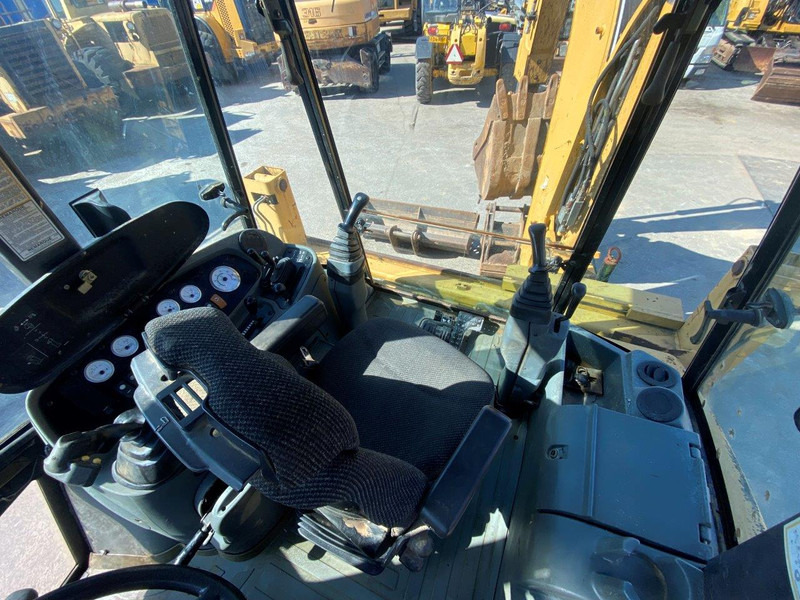 Caterpillar 432D NVT - Baggerlader: das Bild 4 Caterpillar 432D NVT - Baggerlader: das Bild 4