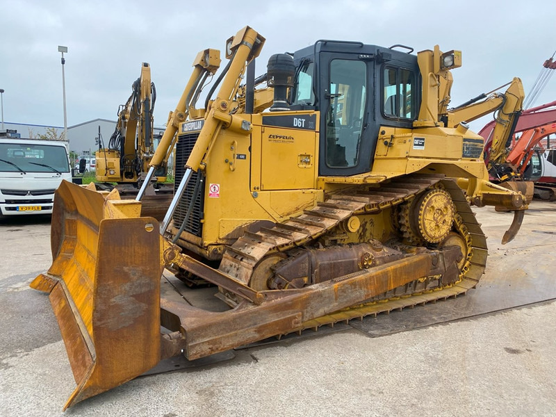 Caterpillar D6T NVT - Bulldozer: das Bild 1 Caterpillar D6T NVT - Bulldozer: das Bild 1