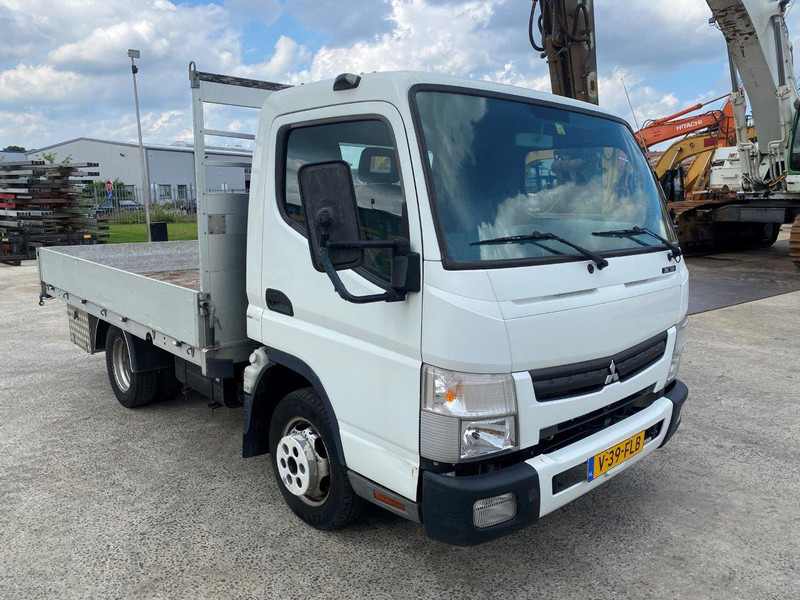 Mitsubishi Fuso Canter 3C18 NVT - Pritsche LKW: das Bild 2 Mitsubishi Fuso Canter 3C18 NVT - Pritsche LKW: das Bild 2