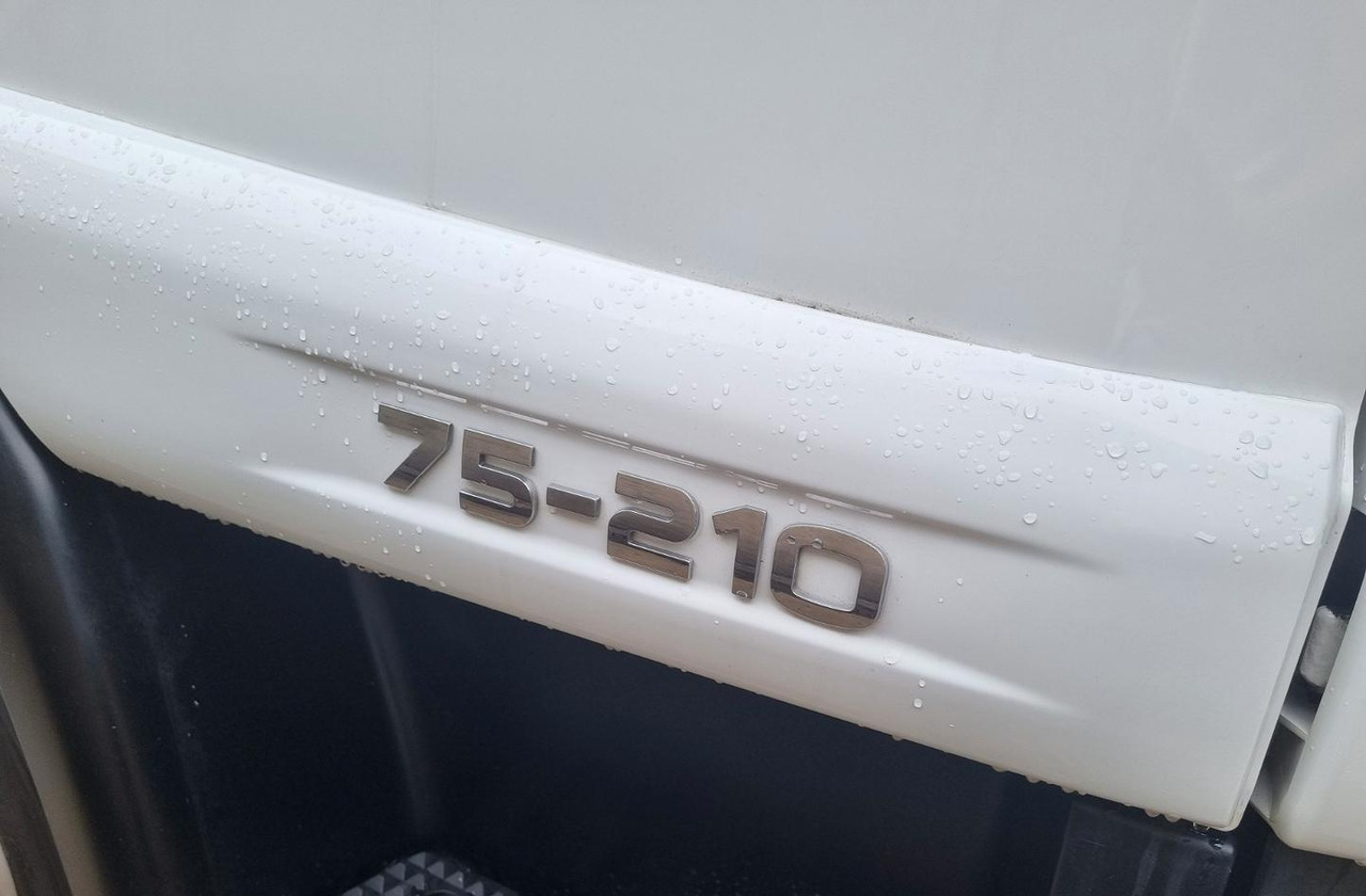 Iveco 75e21 p furgone e sponda euro 6 - Koffer LKW: das Bild 3 Iveco 75e21 p furgone e sponda euro 6 - Koffer LKW: das Bild 3
