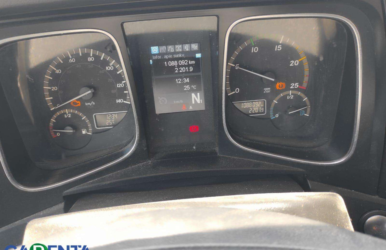 Sattelzugmaschine Mercedes-Benz Actros 1845: das Bild 11