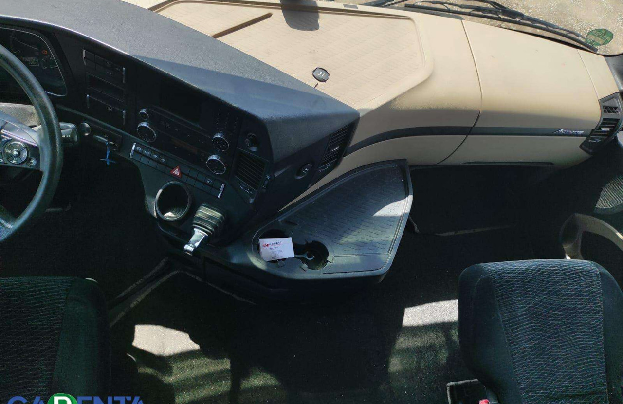 Sattelzugmaschine Mercedes-Benz Actros 1845: das Bild 10