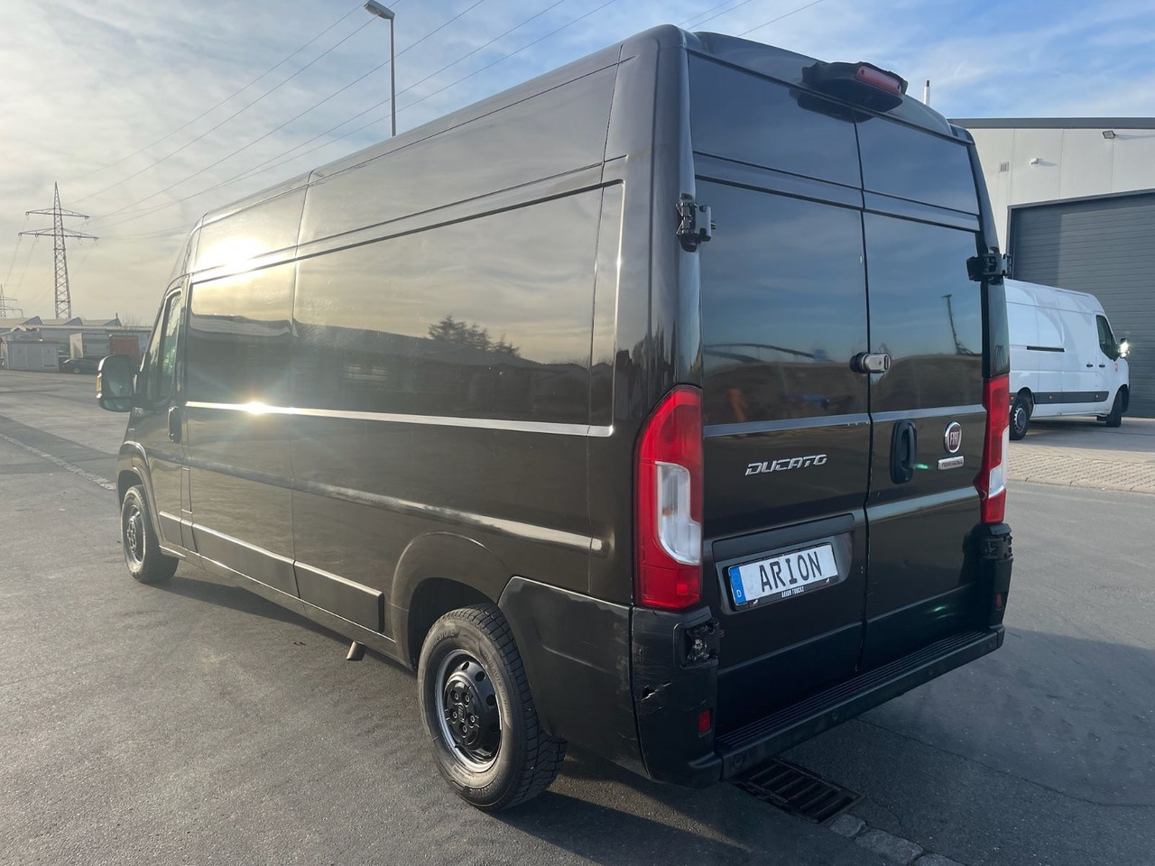 Fiat Ducato 33 130 L3H2 Kastenwagen/AC/Kamera/EU6 - Kleintransporter: das Bild 4 Fiat Ducato 33 130 L3H2 Kastenwagen/AC/Kamera/EU6 - Kleintransporter: das Bild 4