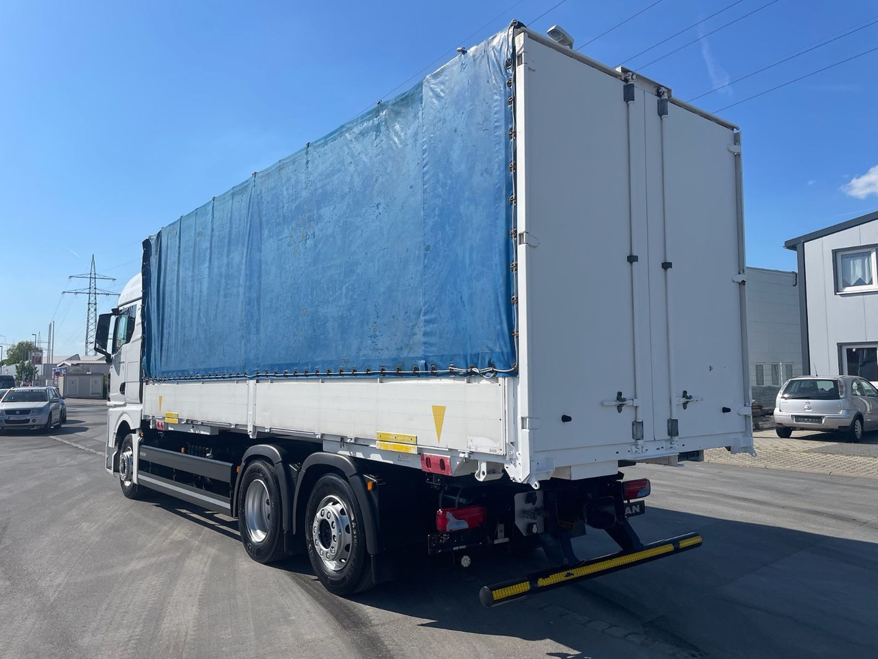MAN TGX 26.470 6x2-4 LL Pritsche+Plane/BDF/NLA/EU6d - Plane LKW: das Bild 4 MAN TGX 26.470 6x2-4 LL Pritsche+Plane/BDF/NLA/EU6d - Plane LKW: das Bild 4