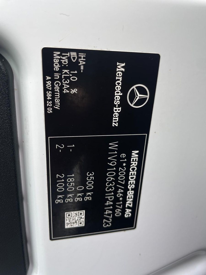 Kastenwagen, Elektro-Transporter Mercedes-Benz eSprinter L2H2 Kastenwagen/47KW/AC/Kamera: das Bild 20