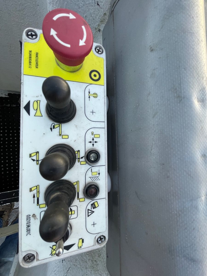 LKW mit Arbeitsbühne Renault Master VB Hubsteiger/FRANCE-ELEVATEUR/12m/288h: das Bild 18 LKW mit Arbeitsbühne Renault Master VB Hubsteiger/FRANCE-ELEVATEUR/12m/288h: das Bild 18