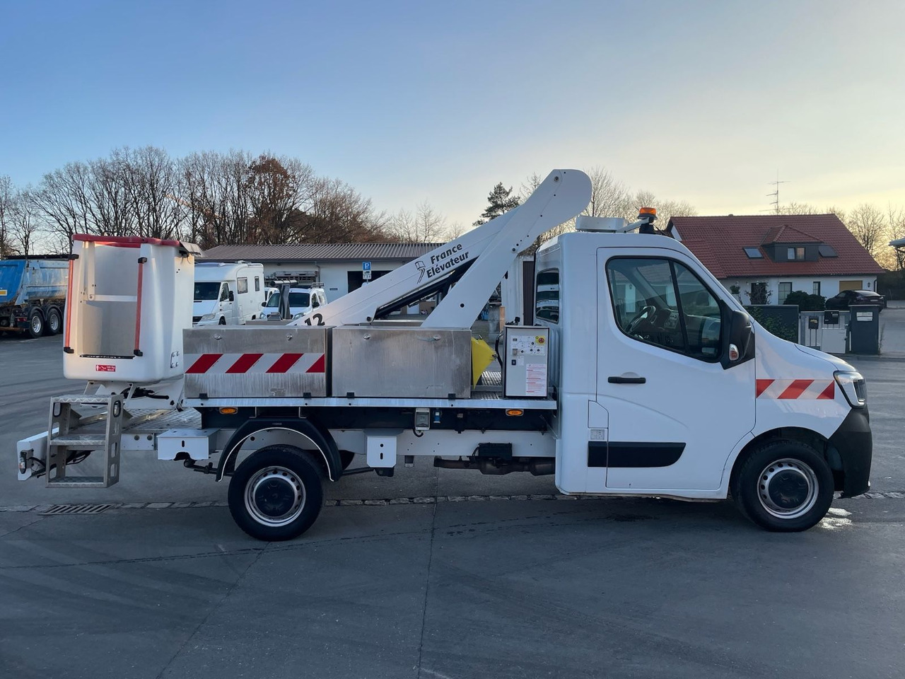 LKW mit Arbeitsbühne Renault Master VB Hubsteiger/FRANCE-ELEVATEUR/12m/288h: das Bild 8 LKW mit Arbeitsbühne Renault Master VB Hubsteiger/FRANCE-ELEVATEUR/12m/288h: das Bild 8