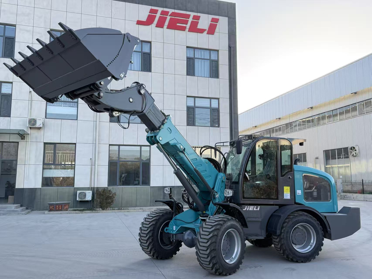 JIELI JL25T - Teleskopradlader: das Bild 1 JIELI JL25T - Teleskopradlader: das Bild 1
