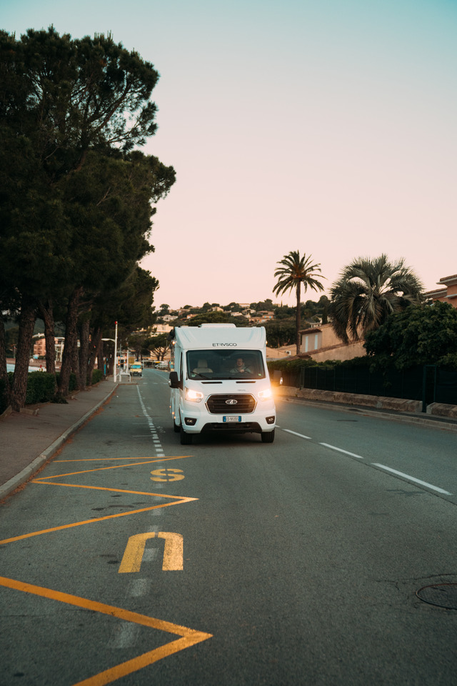 ETRUSCO Etrusco V 6.8 SCF - Wohnmobil: das Bild 3 ETRUSCO Etrusco V 6.8 SCF - Wohnmobil: das Bild 3