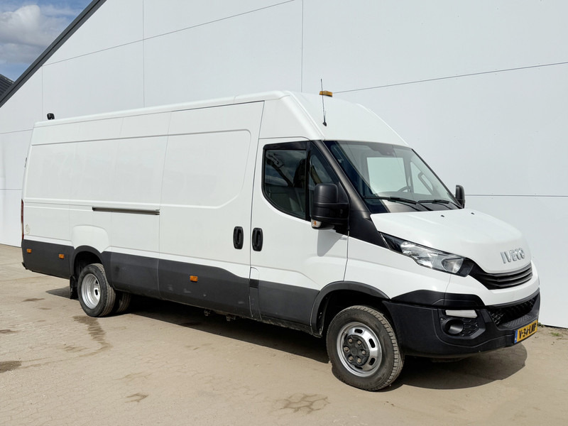 Iveco Daily 50C18 3.0L Automaat L4H2 Dubbellucht Airco Cruise Control Carplay Tachograaf Trekhaak Maxi - Kastenwagen: das Bild 4 Iveco Daily 50C18 3.0L Automaat L4H2 Dubbellucht Airco Cruise Control Carplay Tachograaf Trekhaak Maxi - Kastenwagen: das Bild 4