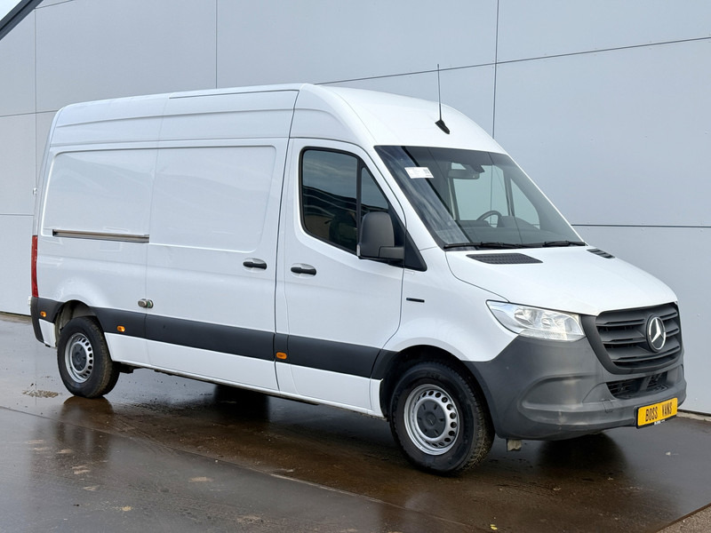 Mercedes-Benz eSprinter 312 ALL-IN PRIJS L2H2 55kWh 168km WLTP 80kw Snelladen Climate Control Camera Stoelverwarming Laadkabel - Kastenwagen, Elektro-Transporter: das Bild 4 Mercedes-Benz eSprinter 312 ALL-IN PRIJS L2H2 55kWh 168km WLTP 80kw Snelladen Climate Control Camera Stoelverwarming Laadkabel - Kastenwagen, Elektro-Transporter: das Bild 4