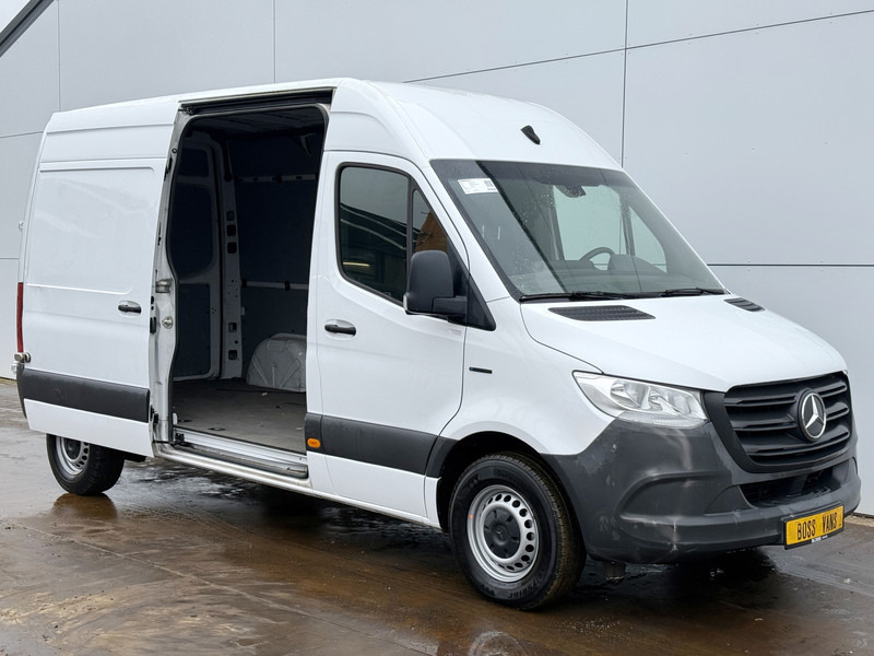Mercedes-Benz eSprinter 312 ALL-IN PRIJS L2H2 55kWh 168km WLTP 80kw Snelladen Climate Control Stoelverwarming - Kastenwagen, Elektro-Transporter: das Bild 5 Mercedes-Benz eSprinter 312 ALL-IN PRIJS L2H2 55kWh 168km WLTP 80kw Snelladen Climate Control Stoelverwarming - Kastenwagen, Elektro-Transporter: das Bild 5
