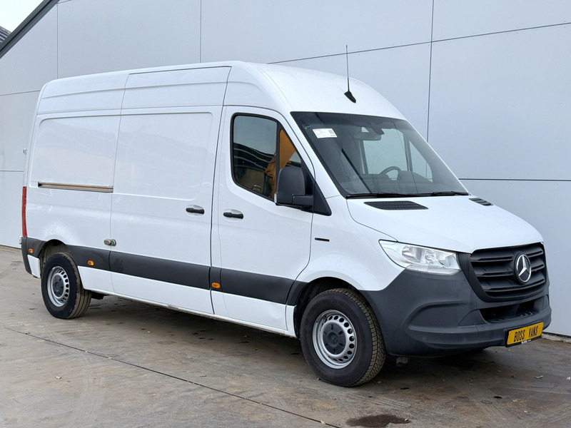 Mercedes-Benz eSprinter 312 ALL-IN PRIJS L2H2 55kWh 168km WLTP 80kw Snelladen Climate Control Stoelverwarming - Kastenwagen, Elektro-Transporter: das Bild 4 Mercedes-Benz eSprinter 312 ALL-IN PRIJS L2H2 55kWh 168km WLTP 80kw Snelladen Climate Control Stoelverwarming - Kastenwagen, Elektro-Transporter: das Bild 4